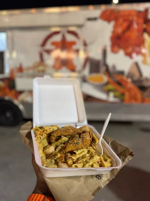 4501 Almeda Food & Entertainment