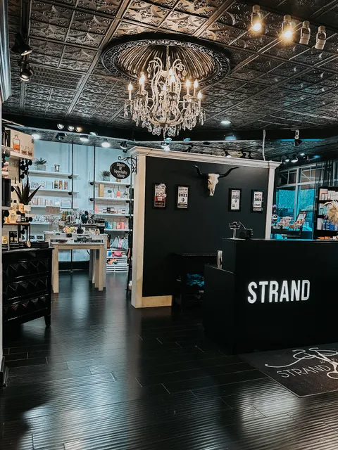 Strand Salon