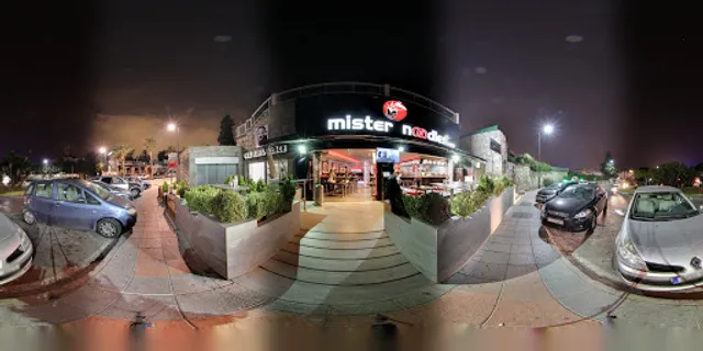 Restaurante Mister Noodles