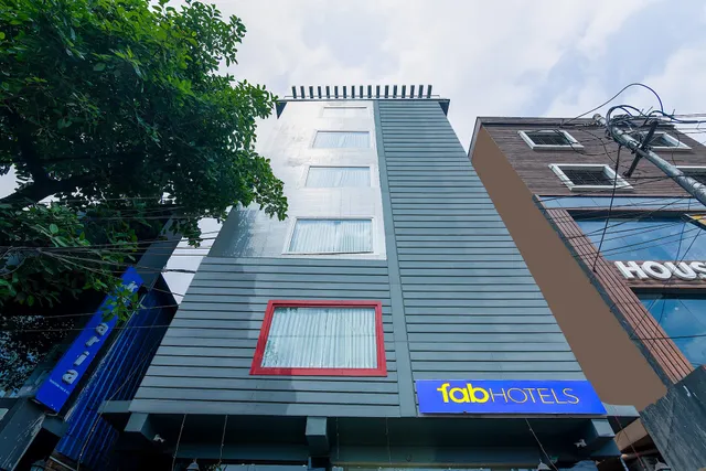 FabHotel Seventy Seven - Hotel in Dum Dum, Kolkata