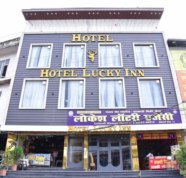 Hotel Lucky Inn