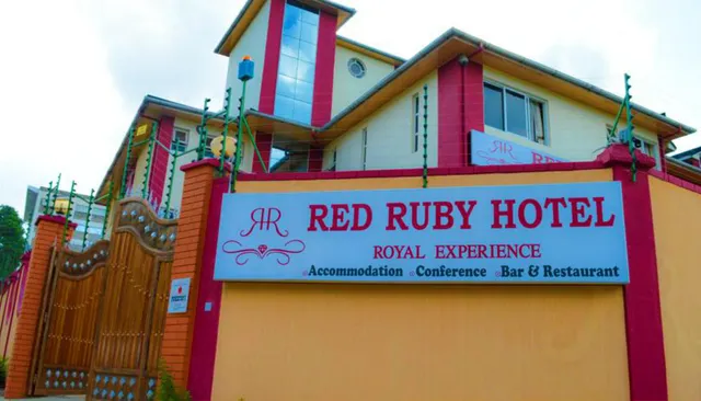 Red Ruby Hotel, Parklands