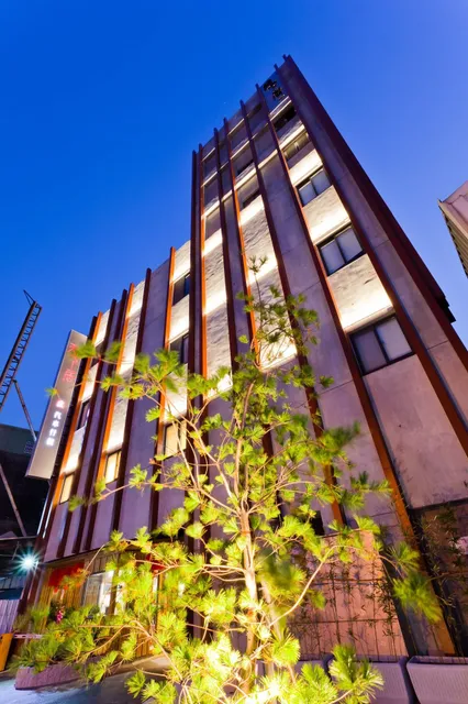 天下居汽車行館