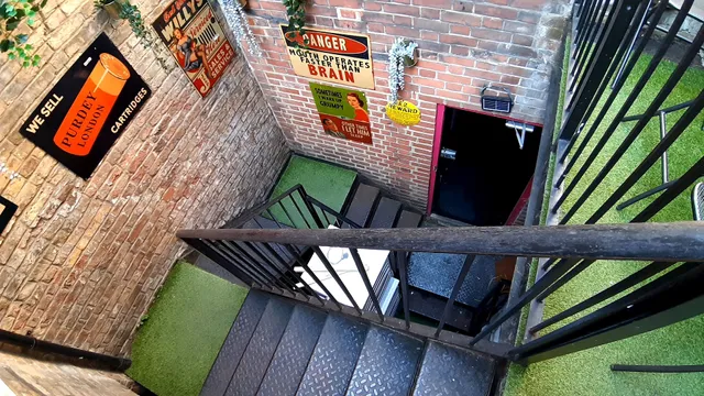 Pink door guesthouse