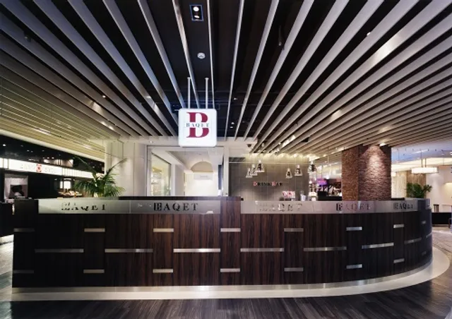 バケット 調布パルコ店