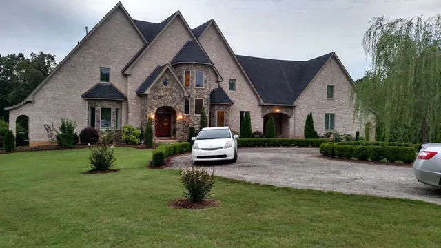 Whispering Willows B&B