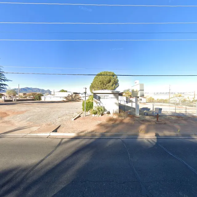 Mirror Image Hair Design