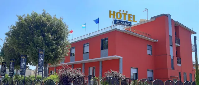 Hotel Paradiso