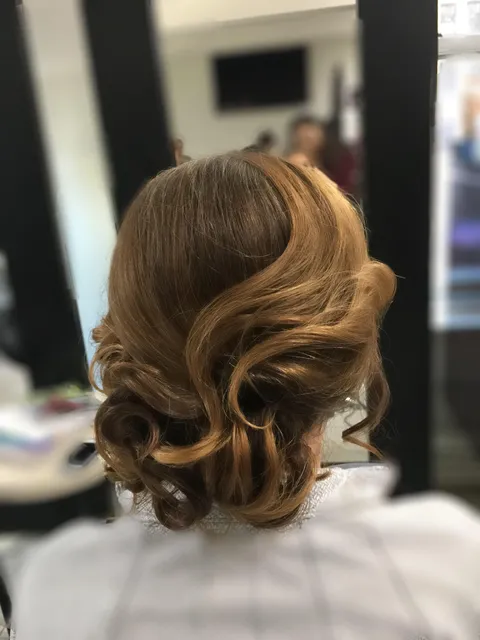 GS Blow Dry Bar Midtown New York City