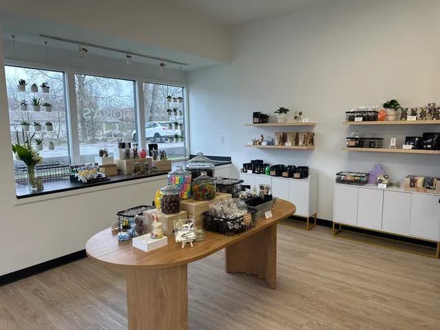 NONA'S Hudson Crafted Confectionery