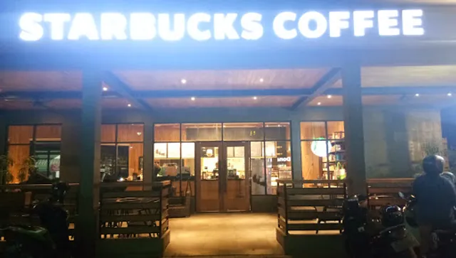 Starbucks Bypass Ngurah Rai