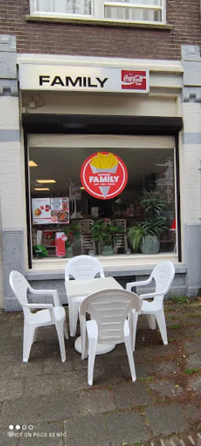 Cafetaria Family St. Anna🍟