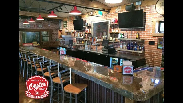 Uncle T's Oyster Bar