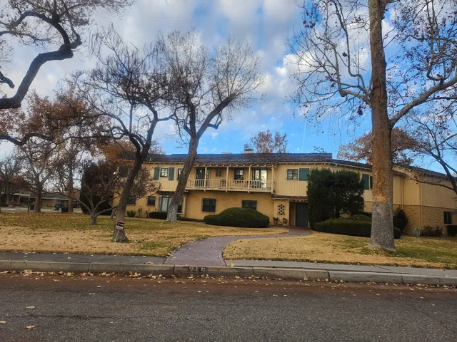 Charles McGill's House