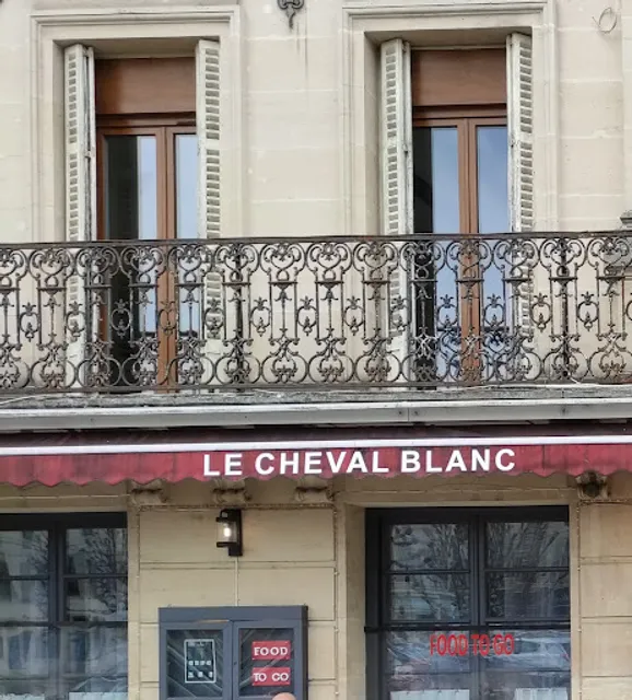 Le Cheval Blanc