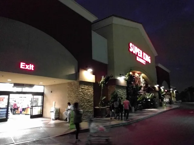 Claremont Promenade Shopping Center