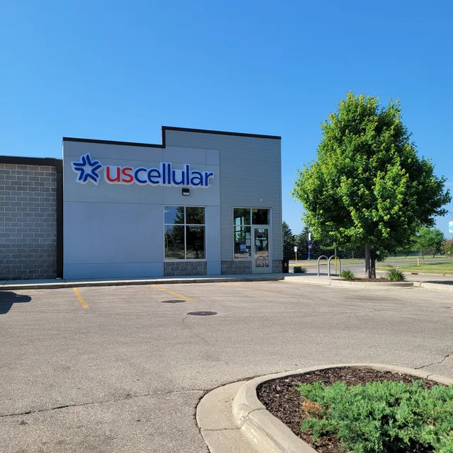 Authorized Retailer UScellular & T-Mobile