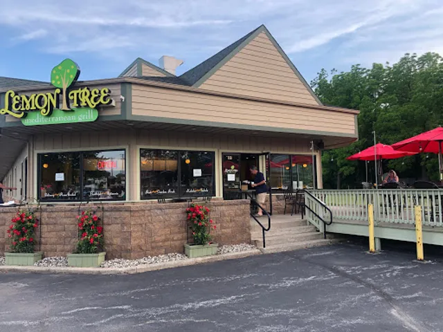 Lemon Tree Mediterranean Grill