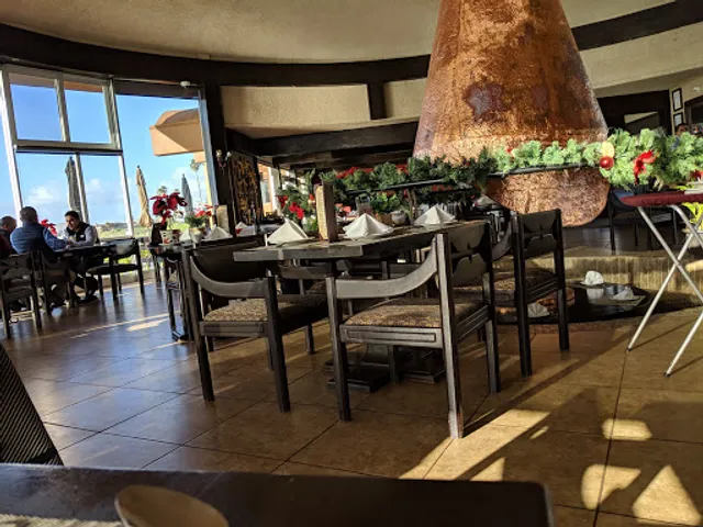 Popotla Restaurant & Bar