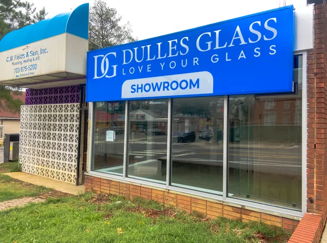 Dulles Glass Arlington Showroom