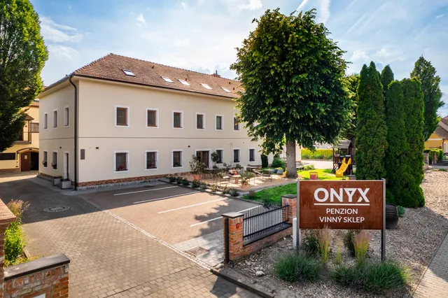 Pension Onyx