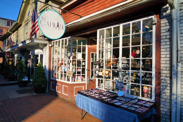 The Catwalk of New Hope