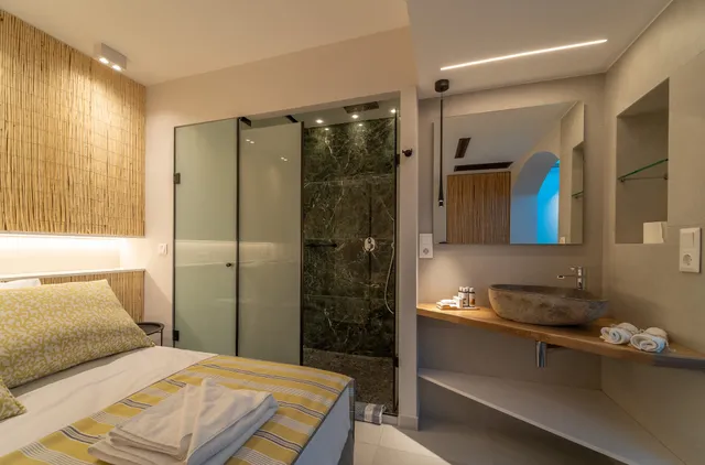 TIS YAYAS apartments