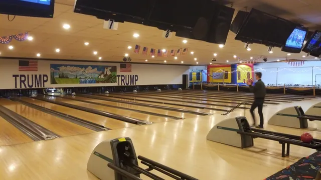 Green Valley Bowling Center