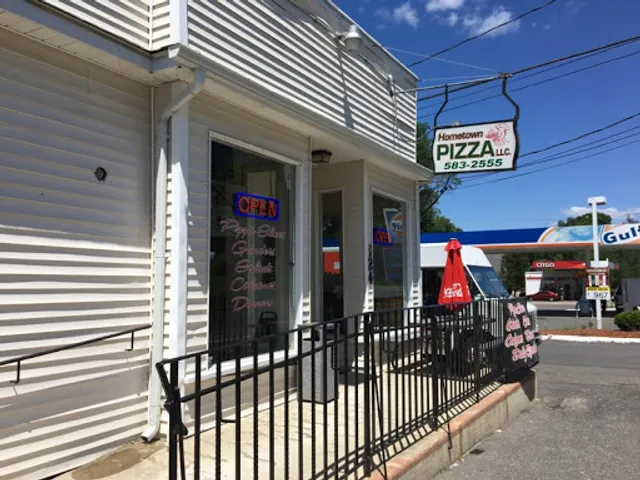 Hometown Pizza
