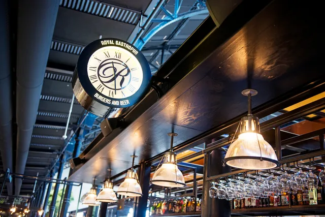 Royal Gastropub