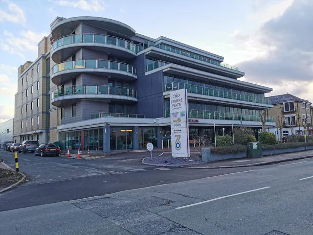 Crowne Plaza London - Kingston, an IHG Hotel