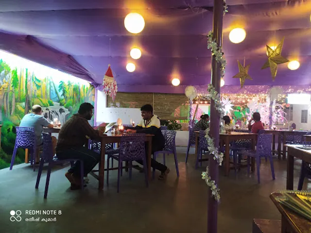 BANANA LEAF Kovalam Pure Vegetarian Restaurant