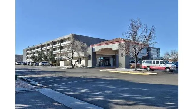 Ramada Plaza by Wyndham Albuquerque Midtown