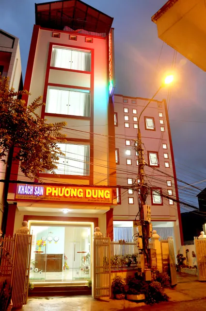 Hotels Phuong Dung