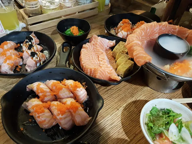 Fuku To Go สาขา สยาม (Centerpoint)