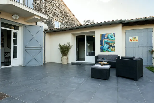 Chambres d'hôtes et gîte, le mas des oliviers Nîmes