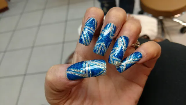 Neat Nails