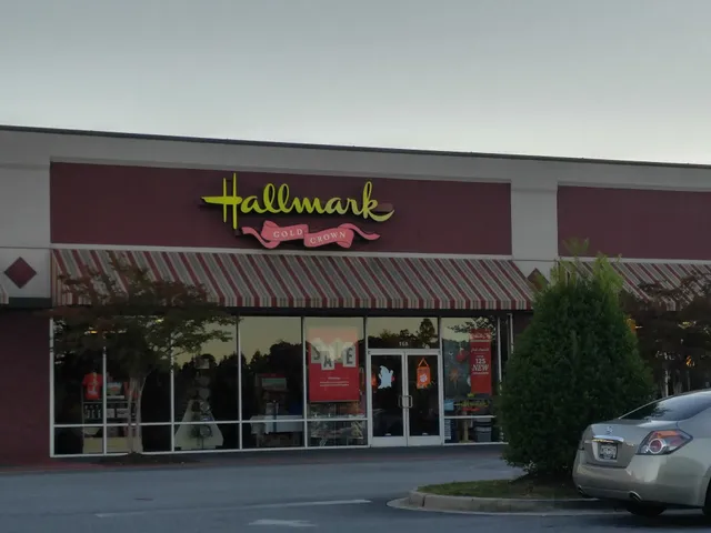Mina's Hallmark Shop