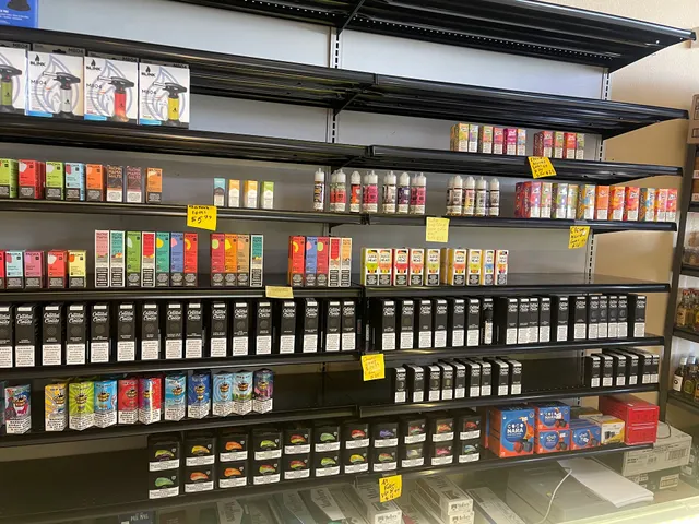 37th smoke , vape and glass(pulse 2 for $40)