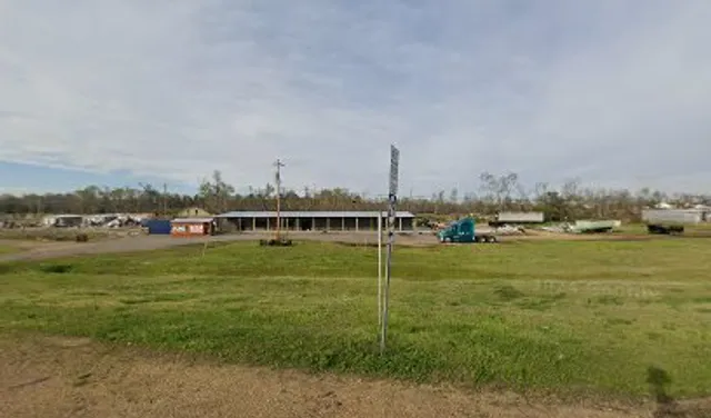 TOMBIGBEE PAWN & GUN