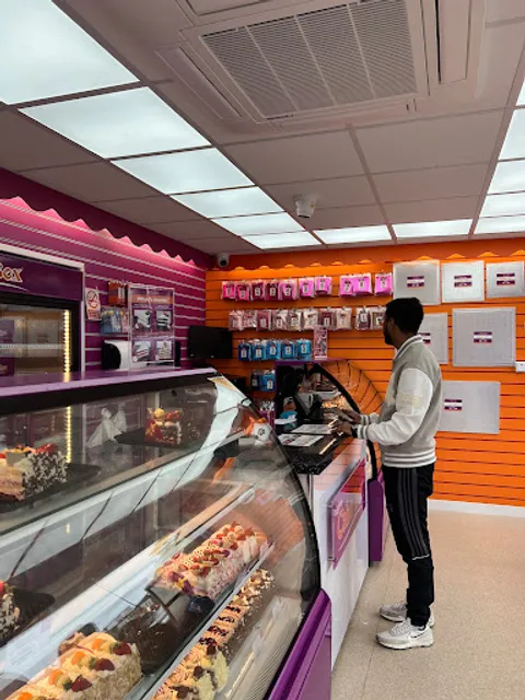 Cake Box Leeds Hyde Park