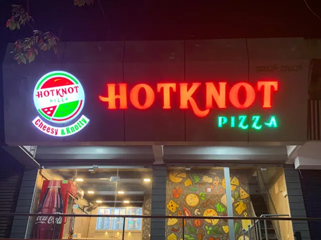 HOTKNOT PIZZA MANGALORE