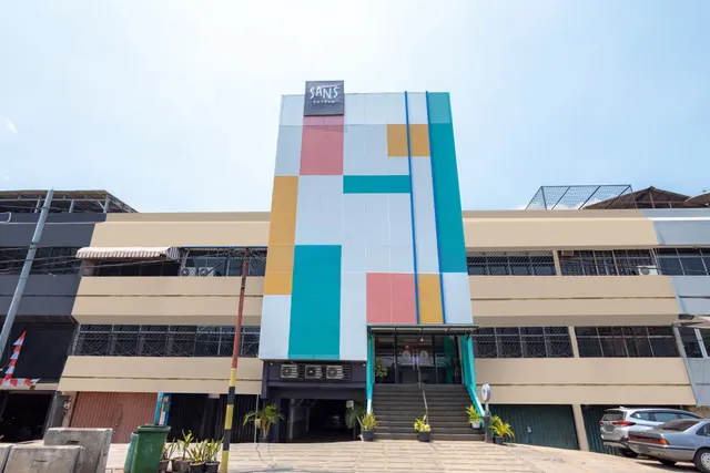 Sans Hotel Liv Ancol