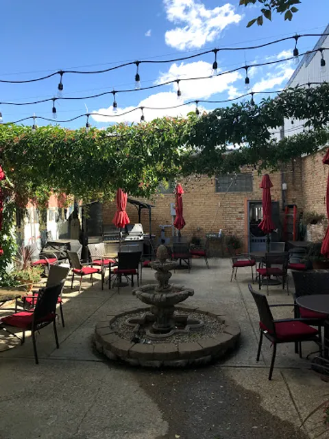 Cafe de Paris Gravelbourg