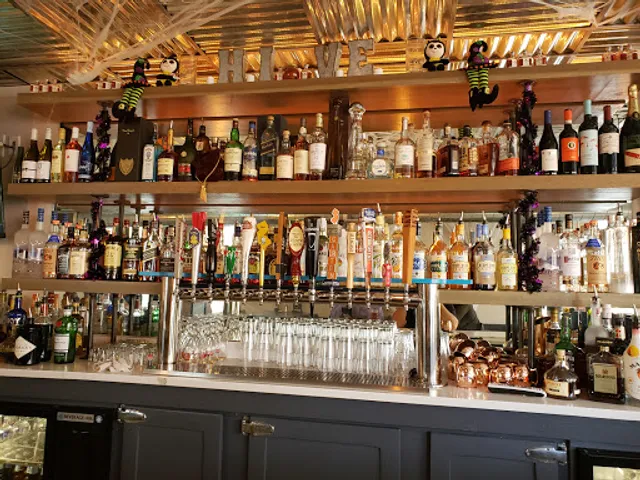 The Hive Bar & Bistro