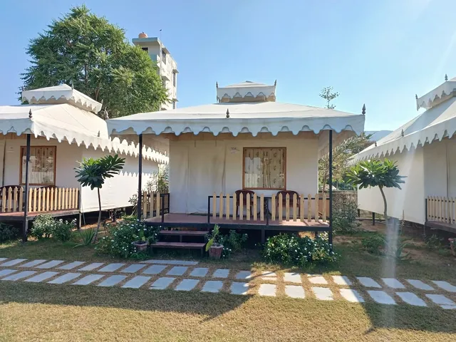 Royal Pushkar Camps
