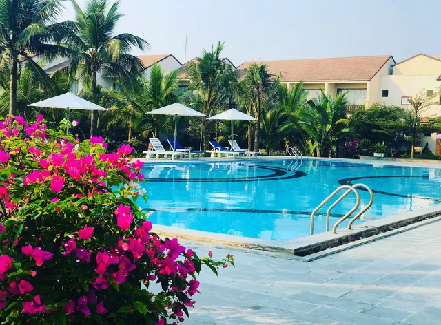 Bao Ninh beach Resort