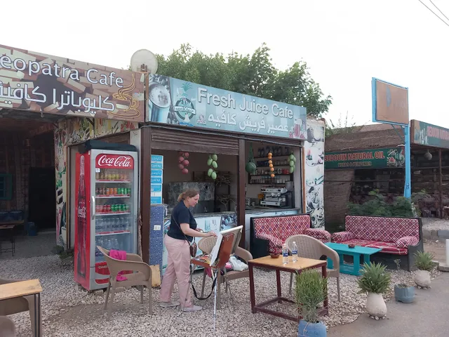 Cleopatra fresh juice cafe