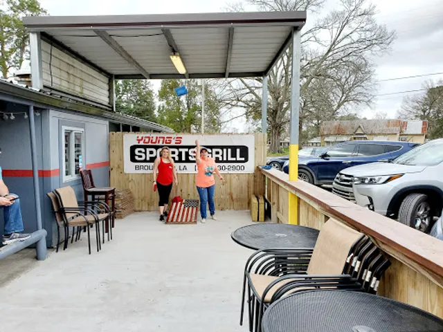 Young's Sports Grill