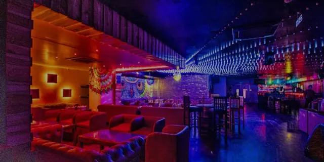 Nolimmits Lounge & Club